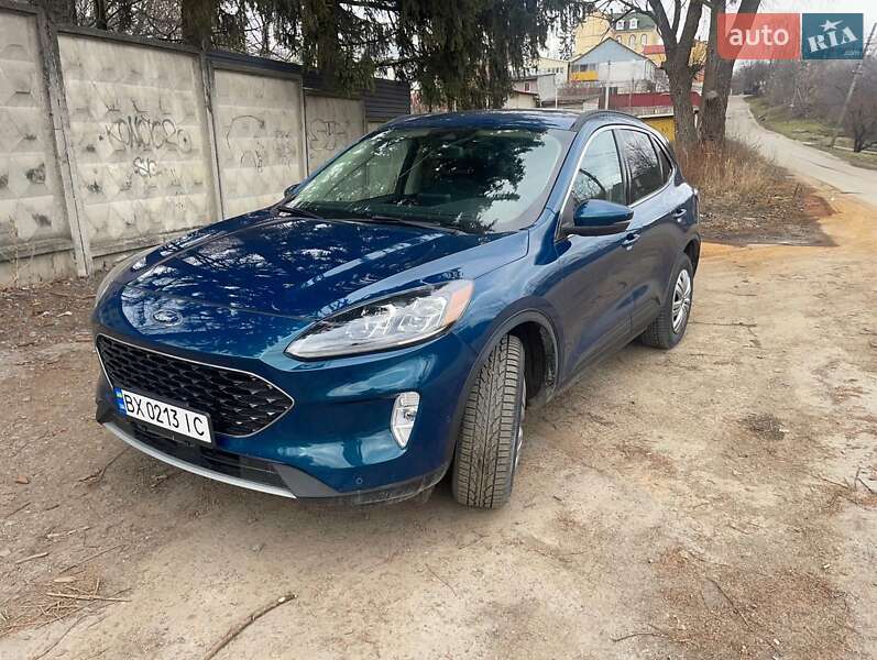 Внедорожник / Кроссовер Ford Escape 2019 в Хмельницком
