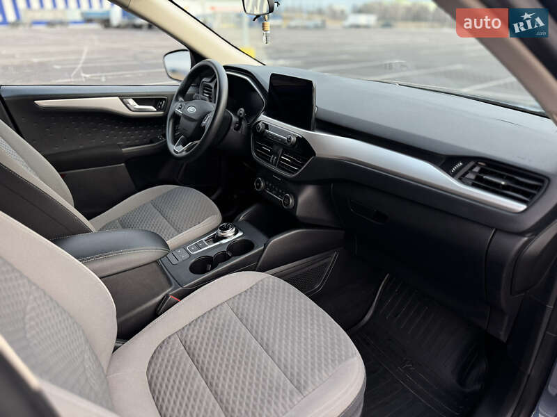Внедорожник / Кроссовер Ford Escape 2020 в Ровно фото 26 Внедорожник / Кроссовер Ford Escape 2020 в Ровно