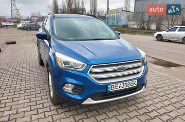 Внедорожник / Кроссовер Ford Escape 2017 в Николаеве