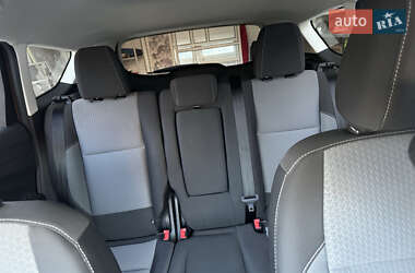 Внедорожник / Кроссовер Ford Escape 2016 в 