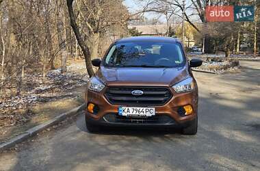 Позашляховик / Кросовер Ford Escape 2016 в Києві