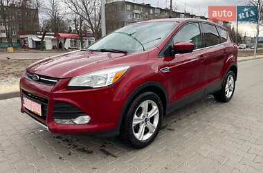 Внедорожник / Кроссовер Ford Escape 2015 в Житомире