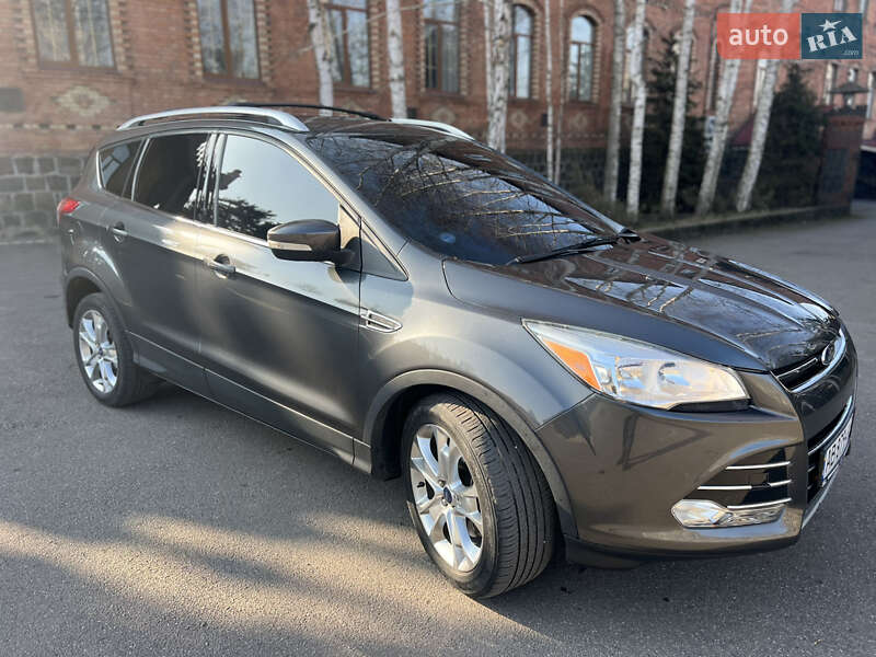 Внедорожник / Кроссовер Ford Escape 2015 в Виннице