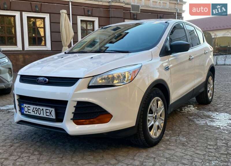 Внедорожник / Кроссовер Ford Escape 2015 в Каменец-Подольском