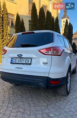 Внедорожник / Кроссовер Ford Escape 2015 в Каменец-Подольском