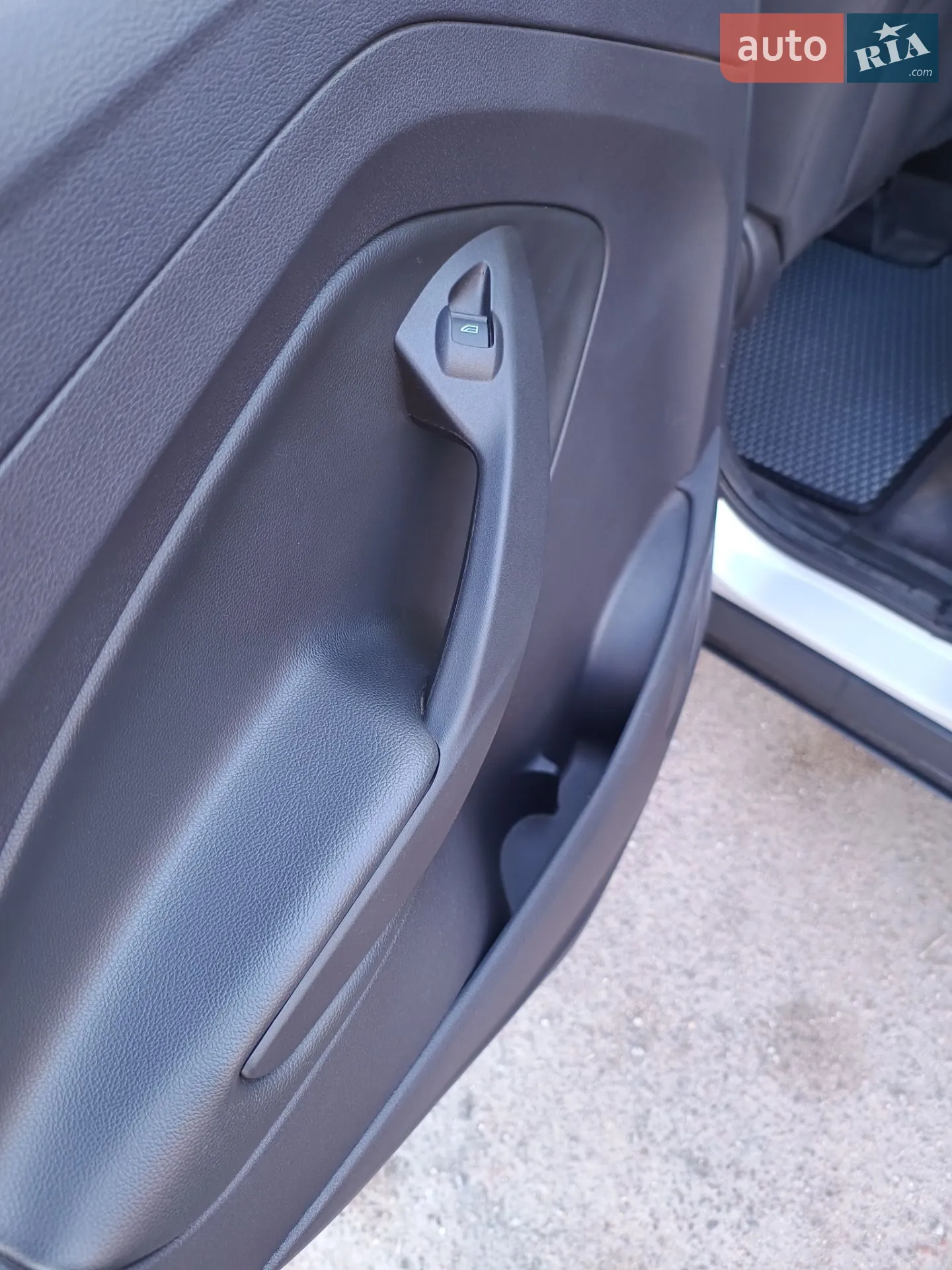 2013 Ford Escape - мініатюра 8