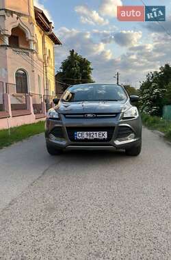 Позашляховик / Кросовер Ford Escape 2014 в Чернівцях