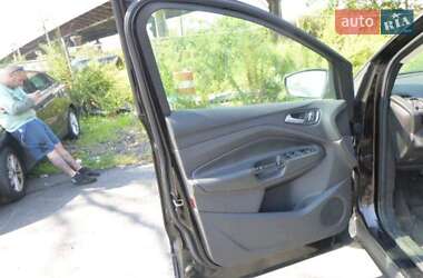Внедорожник / Кроссовер Ford Escape 2013 в 