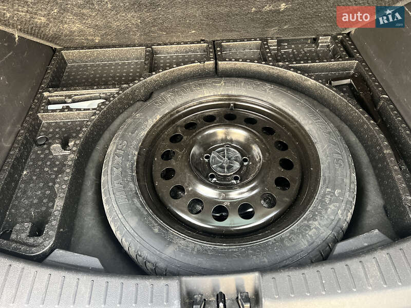 Позашляховик / Кросовер Ford Escape 2017 в Львові фото 20 Позашляховик / Кросовер Ford Escape 2017 в Львові