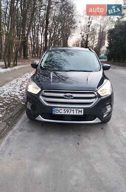 Позашляховик / Кросовер Ford Escape 2019 в Львові