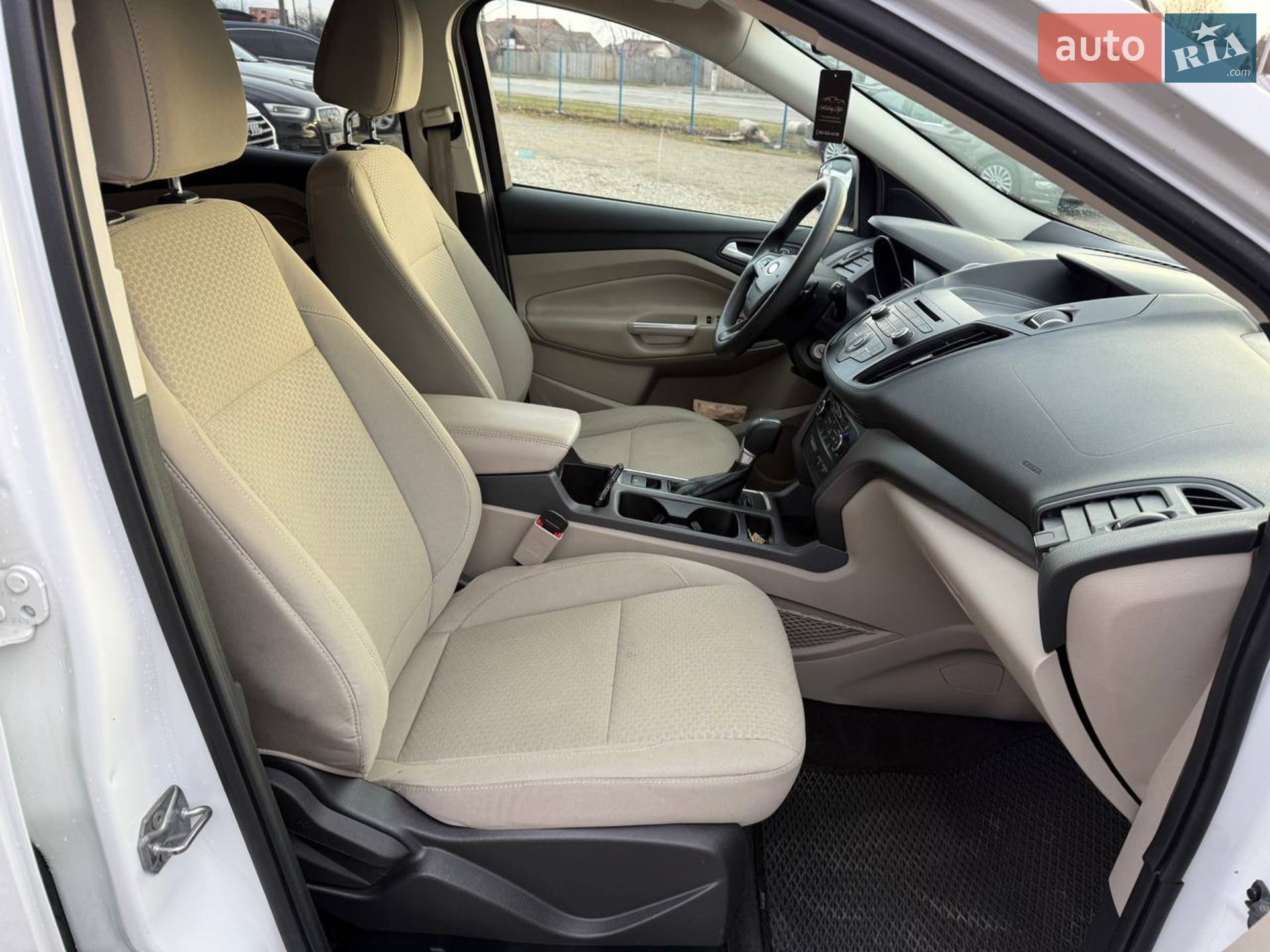 2016 Ford Escape - мініатюра 16