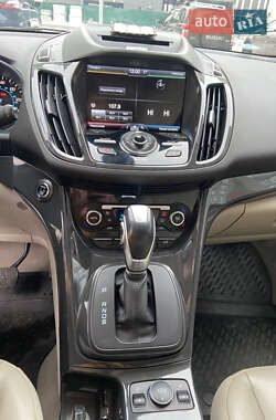 Внедорожник / Кроссовер Ford Escape 2013 в Чернигове