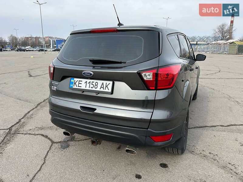 Позашляховик / Кросовер Ford Escape 2019 в Дніпрі