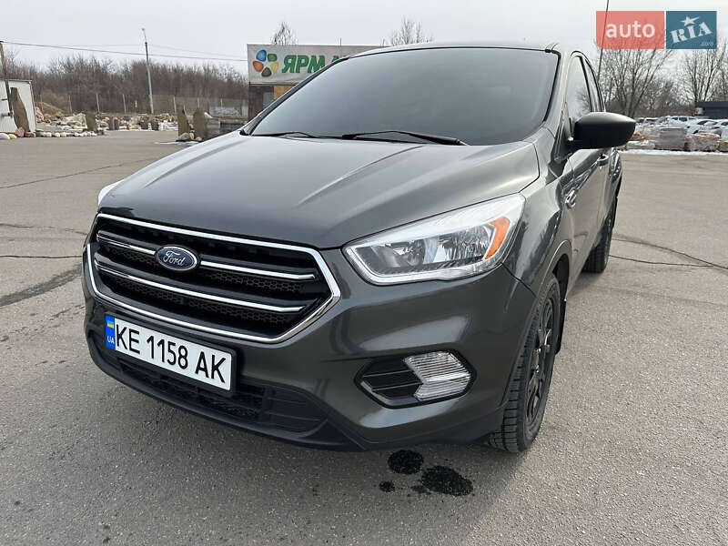 Позашляховик / Кросовер Ford Escape 2019 в Дніпрі