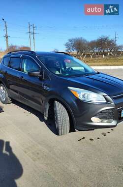 Позашляховик / Кросовер Ford Escape 2016 в Івано-Франківську