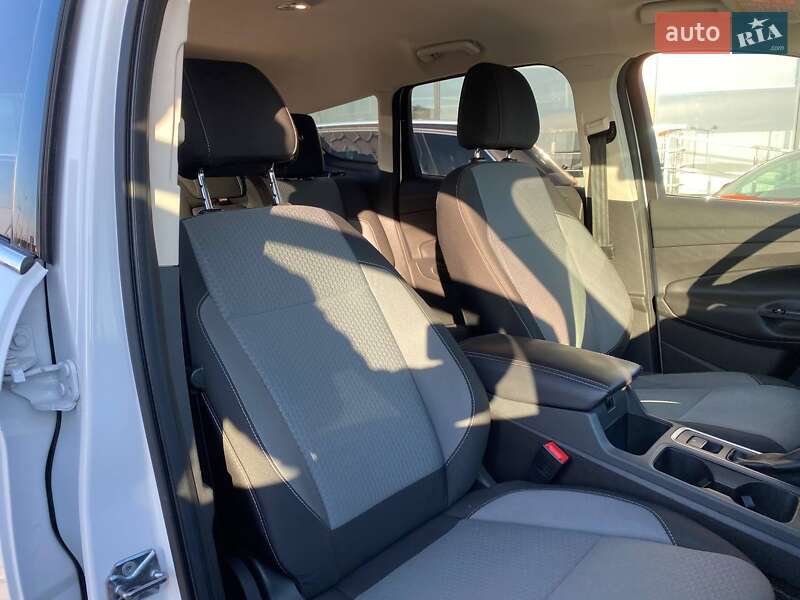 Внедорожник / Кроссовер Ford Escape 2016 в Львове