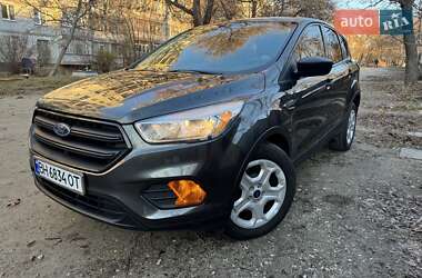 Позашляховик / Кросовер Ford Escape 2016 в Запоріжжі