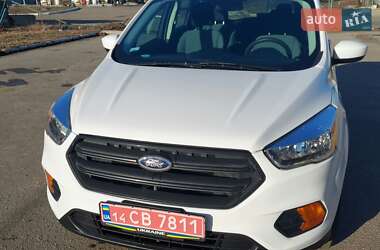 Позашляховик / Кросовер Ford Escape 2016 в Харкові