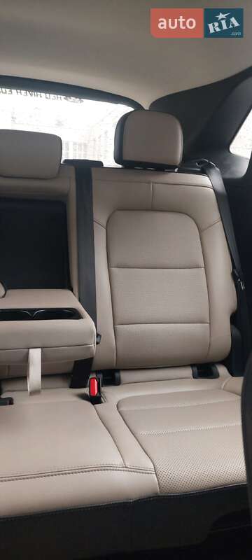 Внедорожник / Кроссовер Ford Escape 2022 в Полтаве