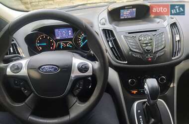 Позашляховик / Кросовер Ford Escape 2012 в Харкові