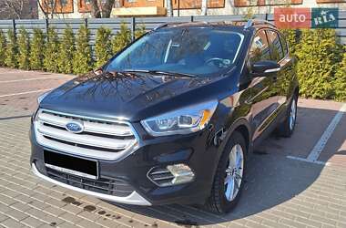 Позашляховик / Кросовер Ford Escape 2019 в Черкасах