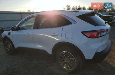 Внедорожник / Кроссовер Ford Escape 2022 в 