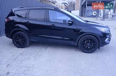 Внедорожник / Кроссовер Ford Escape 2016 в Тернополе