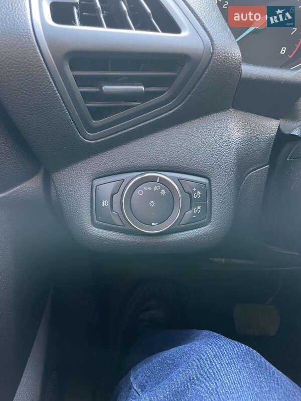 Внедорожник / Кроссовер Ford Escape 2014 в Ужгороде фото 17 Внедорожник / Кроссовер Ford Escape 2014 в Ужгороде