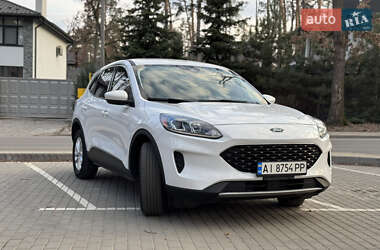 Внедорожник / Кроссовер Ford Escape 2021 в 