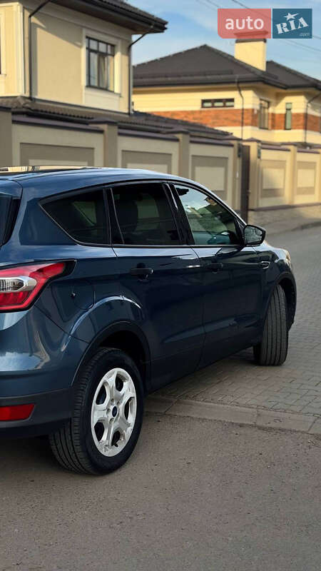 Позашляховик / Кросовер Ford Escape 2017 в Львові фото 7 Позашляховик / Кросовер Ford Escape 2017 в Львові