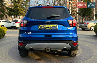 Внедорожник / Кроссовер Ford Escape 2017 в 
