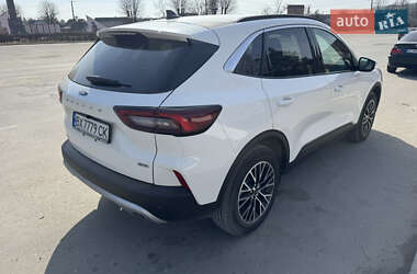Внедорожник / Кроссовер Ford Escape 2023 в 
