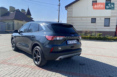 Внедорожник / Кроссовер Ford Escape 2022 в 
