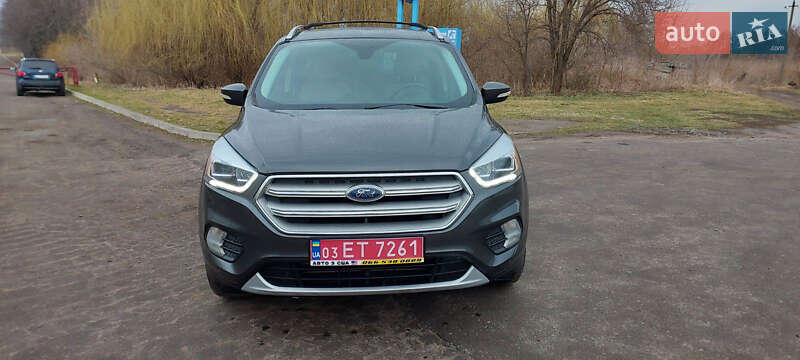 Внедорожник / Кроссовер Ford Escape 2018 в Дубно
