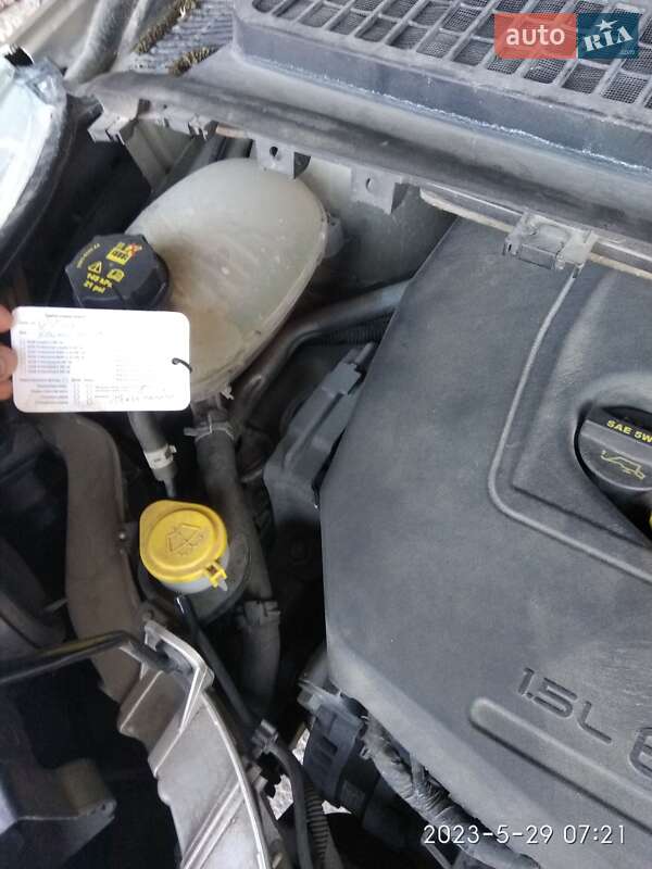 Внедорожник / Кроссовер Ford Escape 2018 в Львове