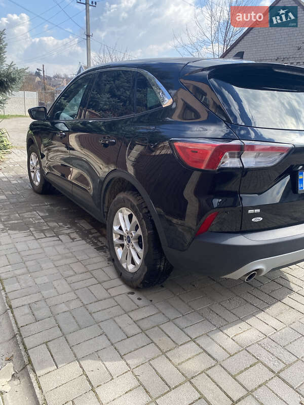 Внедорожник / Кроссовер Ford Escape 2020 в Запорожье