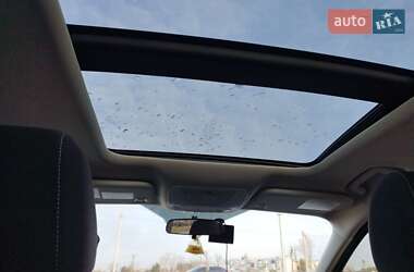 Позашляховик / Кросовер Ford Escape 2017 в 