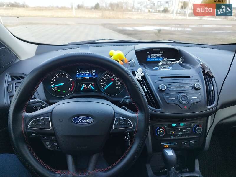 Внедорожник / Кроссовер Ford Escape 2017 в Самборе