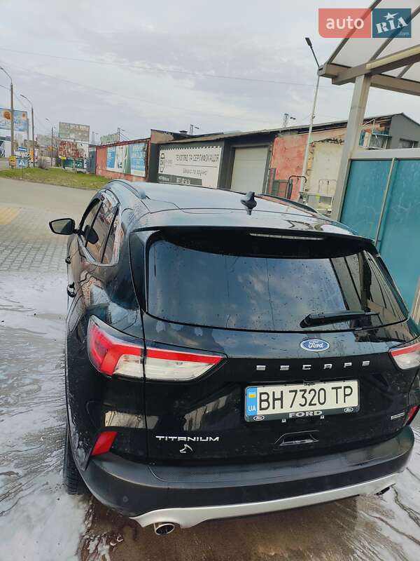 Позашляховик / Кросовер Ford Escape 2020 в Одесі