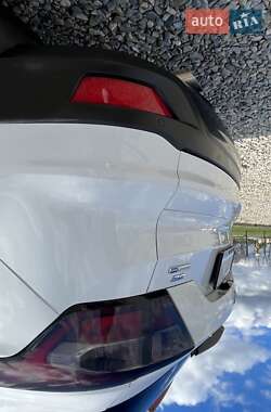 Внедорожник / Кроссовер Ford Escape 2016 в 
