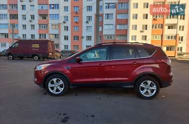 Позашляховик / Кросовер Ford Escape 2013 в 
