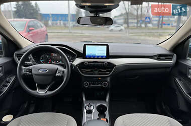 Позашляховик / Кросовер Ford Escape 2020 в 