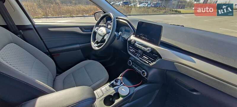 Внедорожник / Кроссовер Ford Escape 2022 в Ирпене
