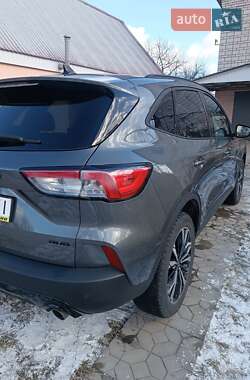 Позашляховик / Кросовер Ford Escape 2021 в Києві