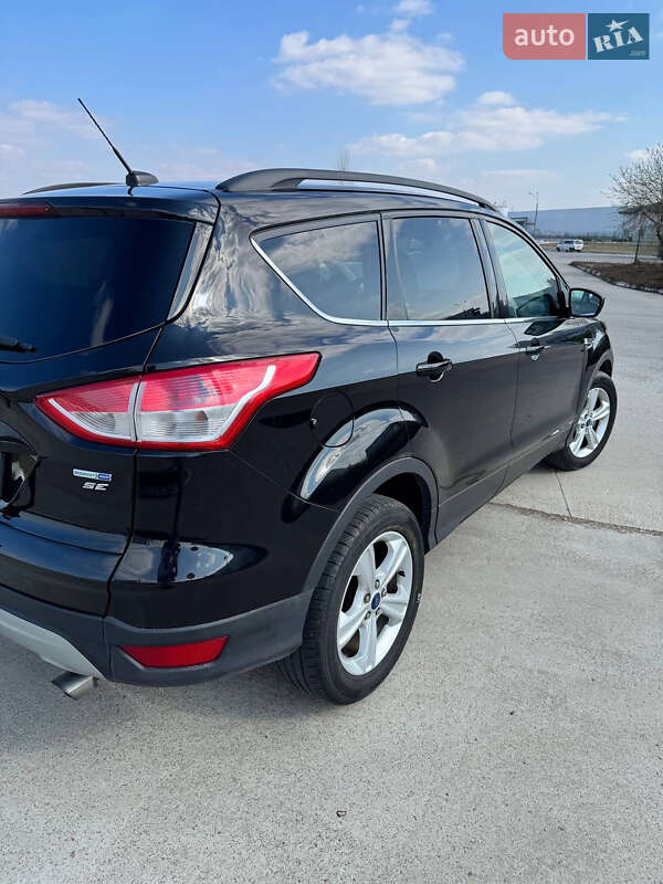 Внедорожник / Кроссовер Ford Escape 2015 в Коростене