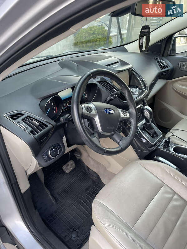 Внедорожник / Кроссовер Ford Escape 2013 в Львове