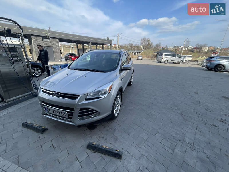 Внедорожник / Кроссовер Ford Escape 2013 в Львове