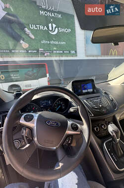 Внедорожник / Кроссовер Ford Escape 2013 в Киеве