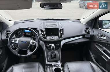 Внедорожник / Кроссовер Ford Escape 2014 в 