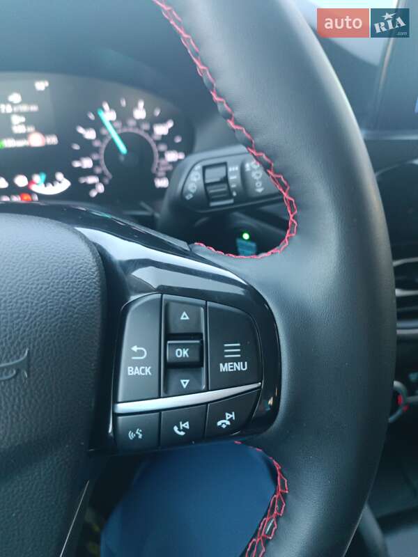 Внедорожник / Кроссовер Ford Escape 2021 в Киеве